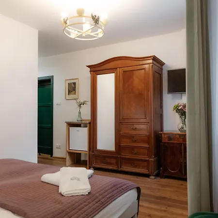 Bed & Breakfast Dom Potok *