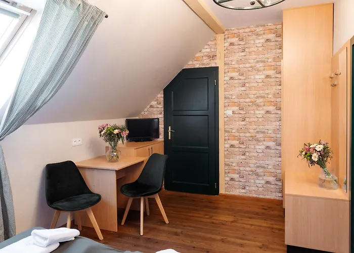 Dom Potok 3* קרפאז'