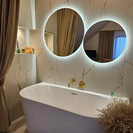 Dom Potok Bed & Breakfast 3*