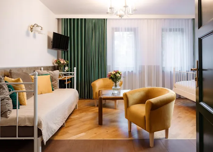 Dom Potok Bed & Breakfast 3*